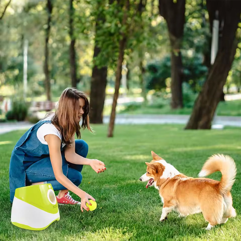 Lanzador Automático de Pelotas para Mascotas – Recargable con 3 Pelotas Incluidas