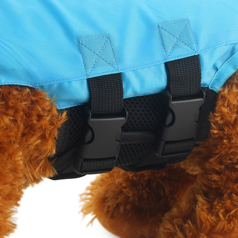 Chaleco salvavidas para perros – Seguridad en el agua con diseño tiburón para razas XS a XL